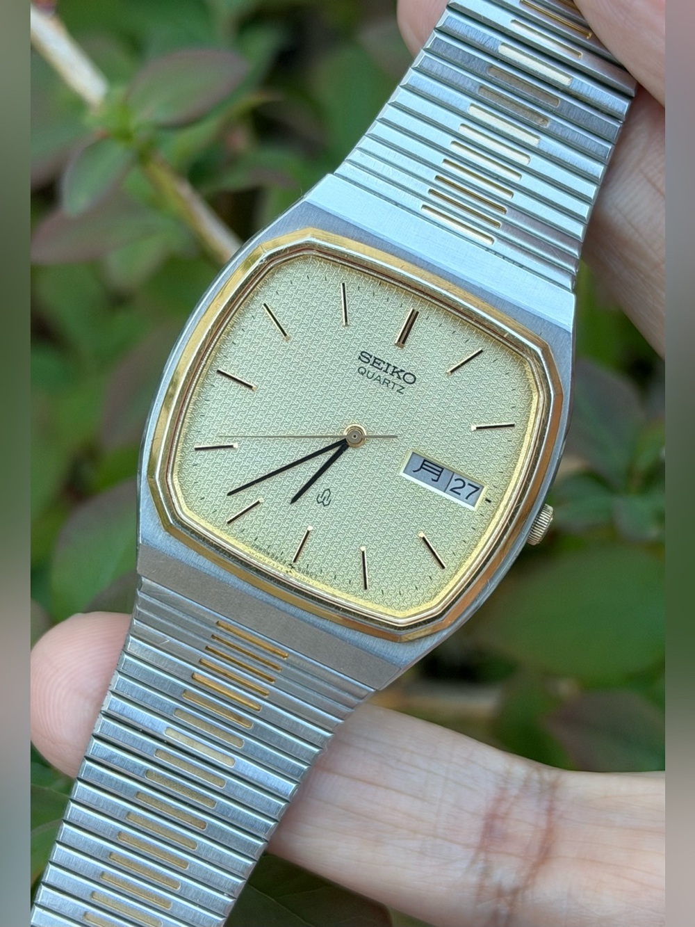 Vintage 1982 Seiko Seagull 5933-5040 Two-Tone Men’s Watch - Very Good Condition